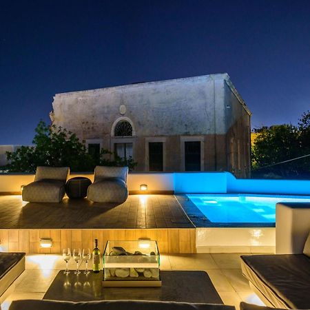 Secret Spot Luxury Villa ฟิรา ภายนอก รูปภาพ