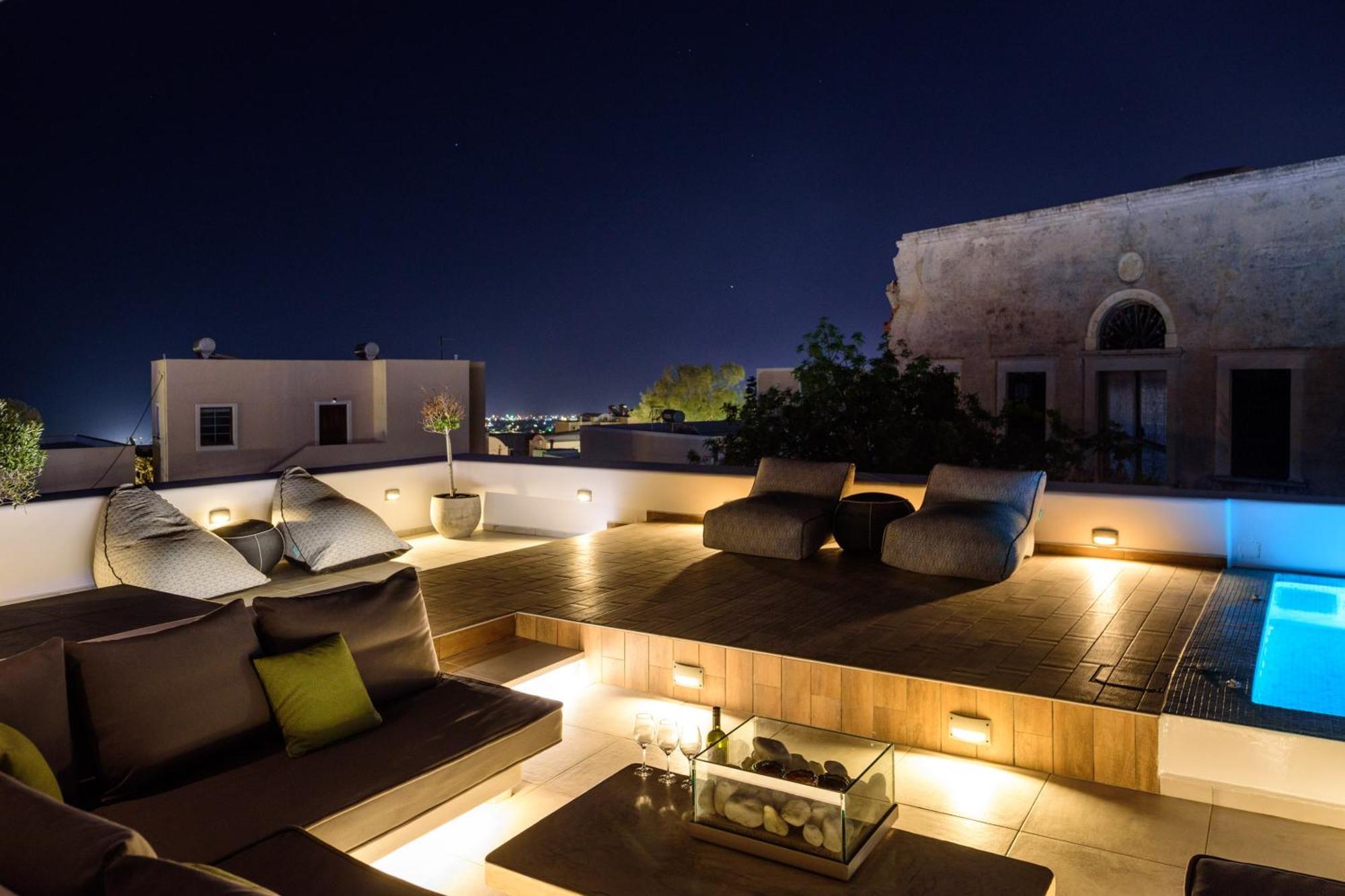 Secret Spot Luxury Villa ฟิรา ภายนอก รูปภาพ