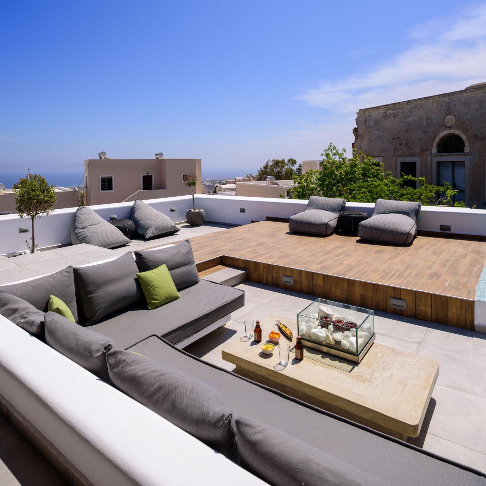 Secret Spot Luxury Villa ฟิรา ภายนอก รูปภาพ