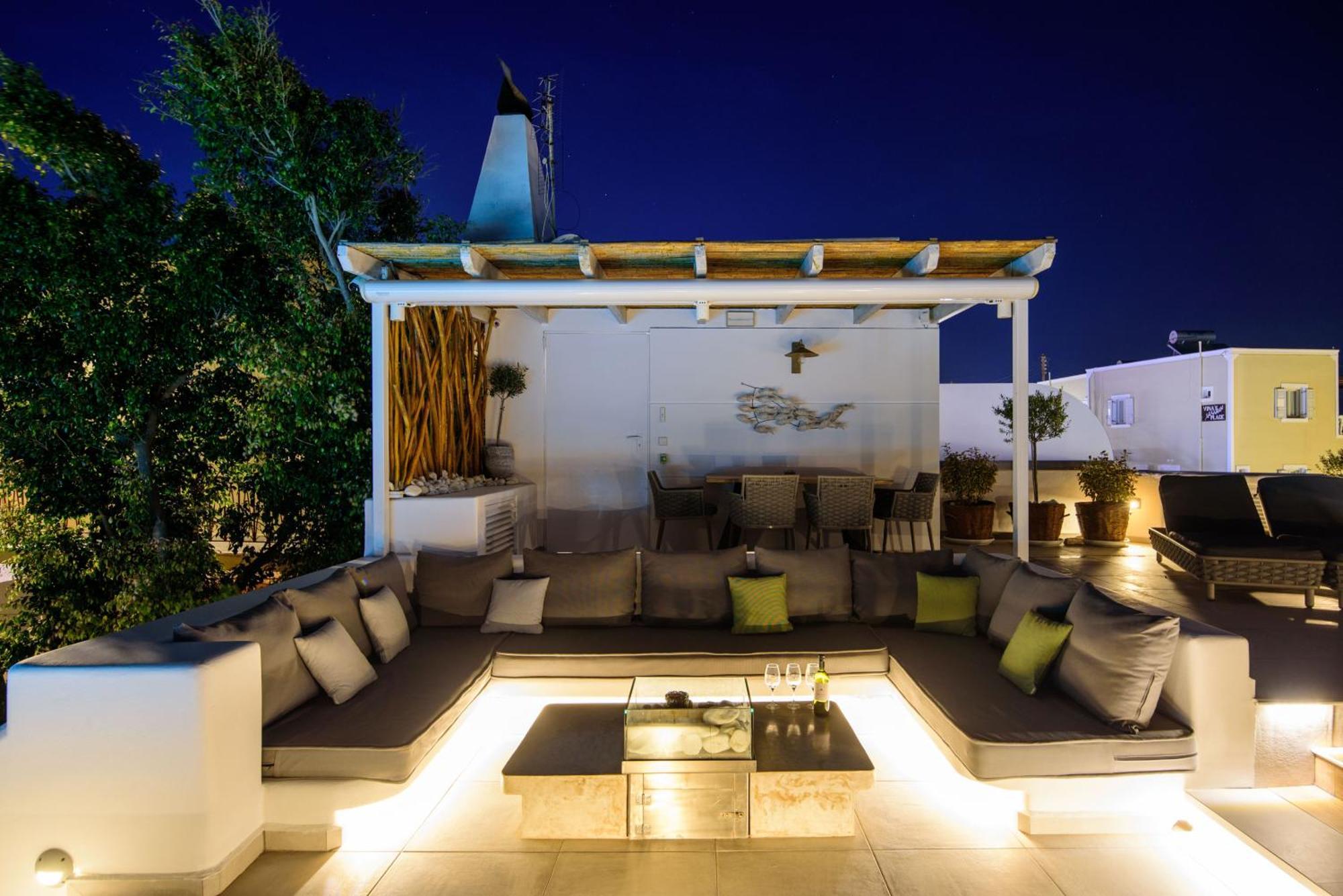 Secret Spot Luxury Villa ฟิรา ภายนอก รูปภาพ