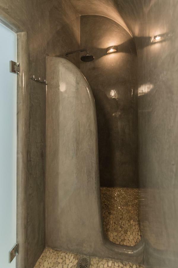 Secret Spot Luxury Villa ฟิรา ภายนอก รูปภาพ